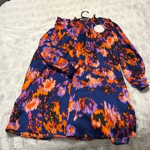 Multi color, long sleeve dress never worn